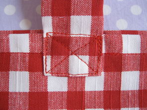 布屋村原創布藝教程 可愛小草莓環保袋制作方法